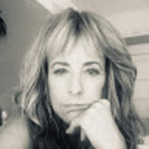 Meet your Posher, Caryn